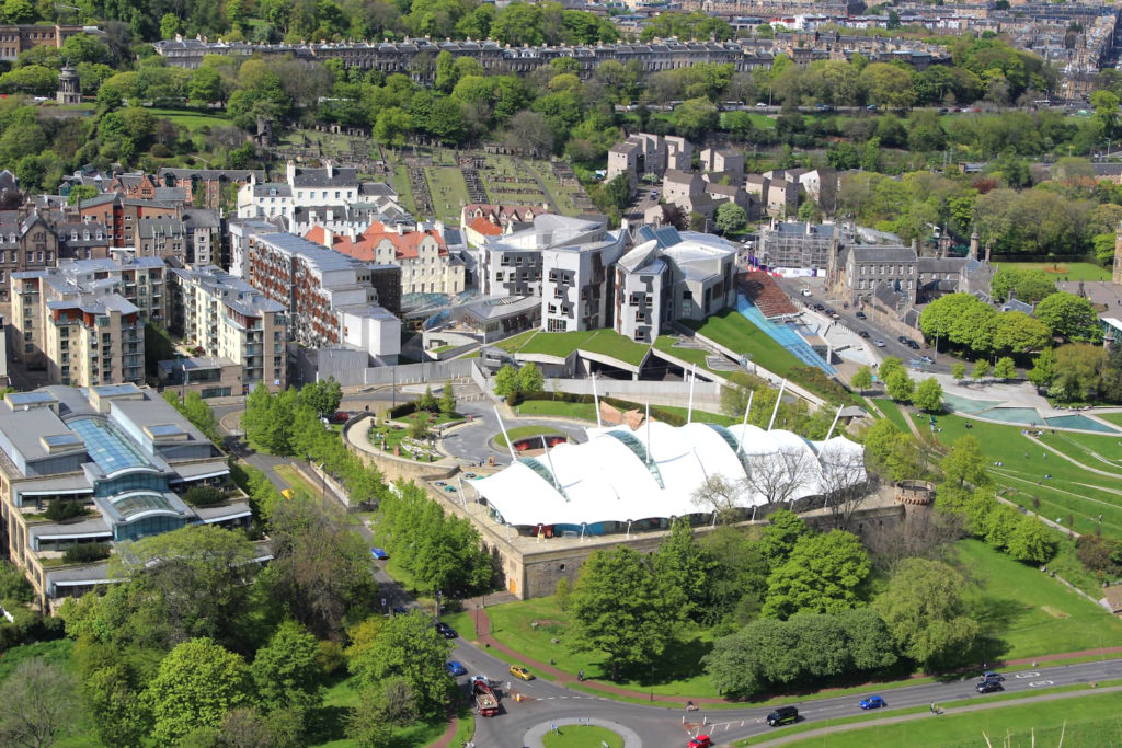 Masterplan for the regeneration of Edinburgh's Holyrood area, including a setting for the iconic Dynamic Earth visitor attraction.